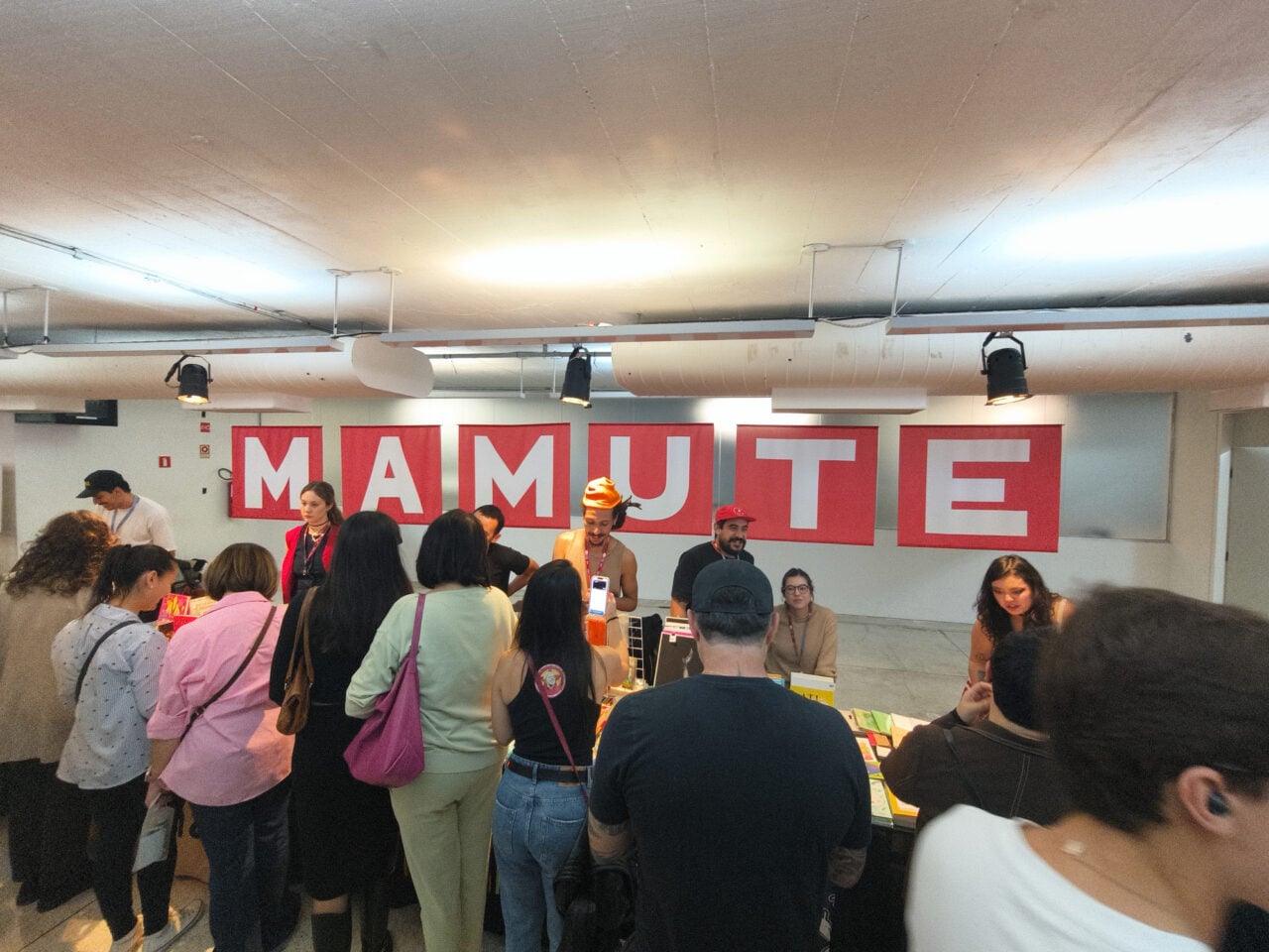 Feira Mamute estreia nova edição com entrada gratuita no MON, Curitiba