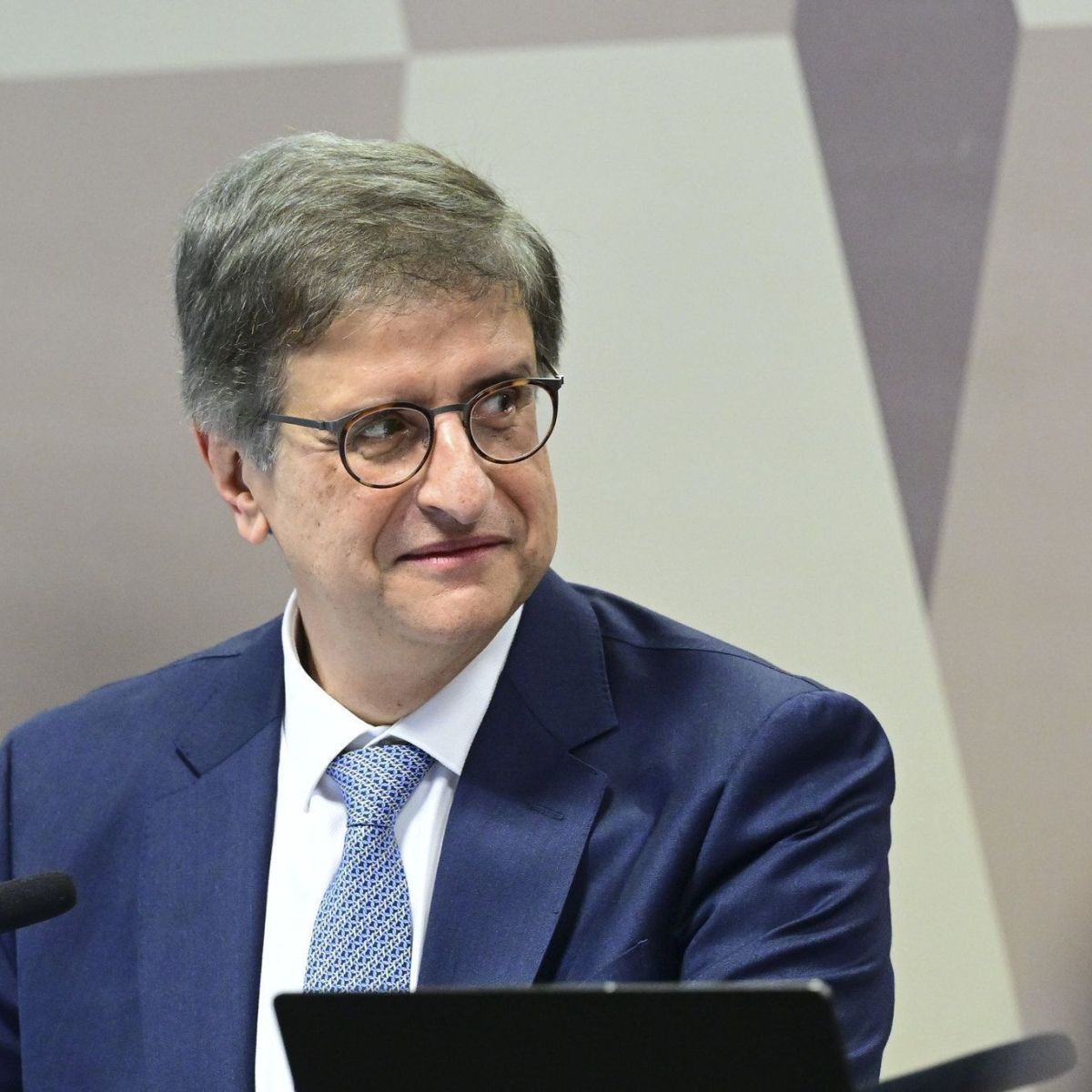 PGR defende sigilo sobre visitas de Vorcaro e Viviane Moraes ao Senado