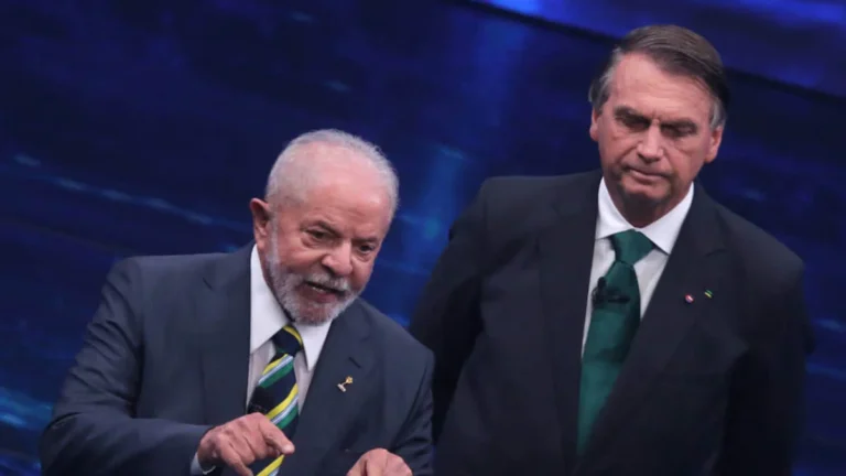 Lula e Bolsonaro duelaram em debate na Band antes da eleição de 2022