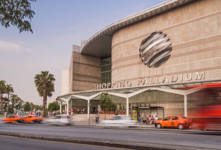 Palladium Curitiba recebe evento gratuito com análise capilar da Vult