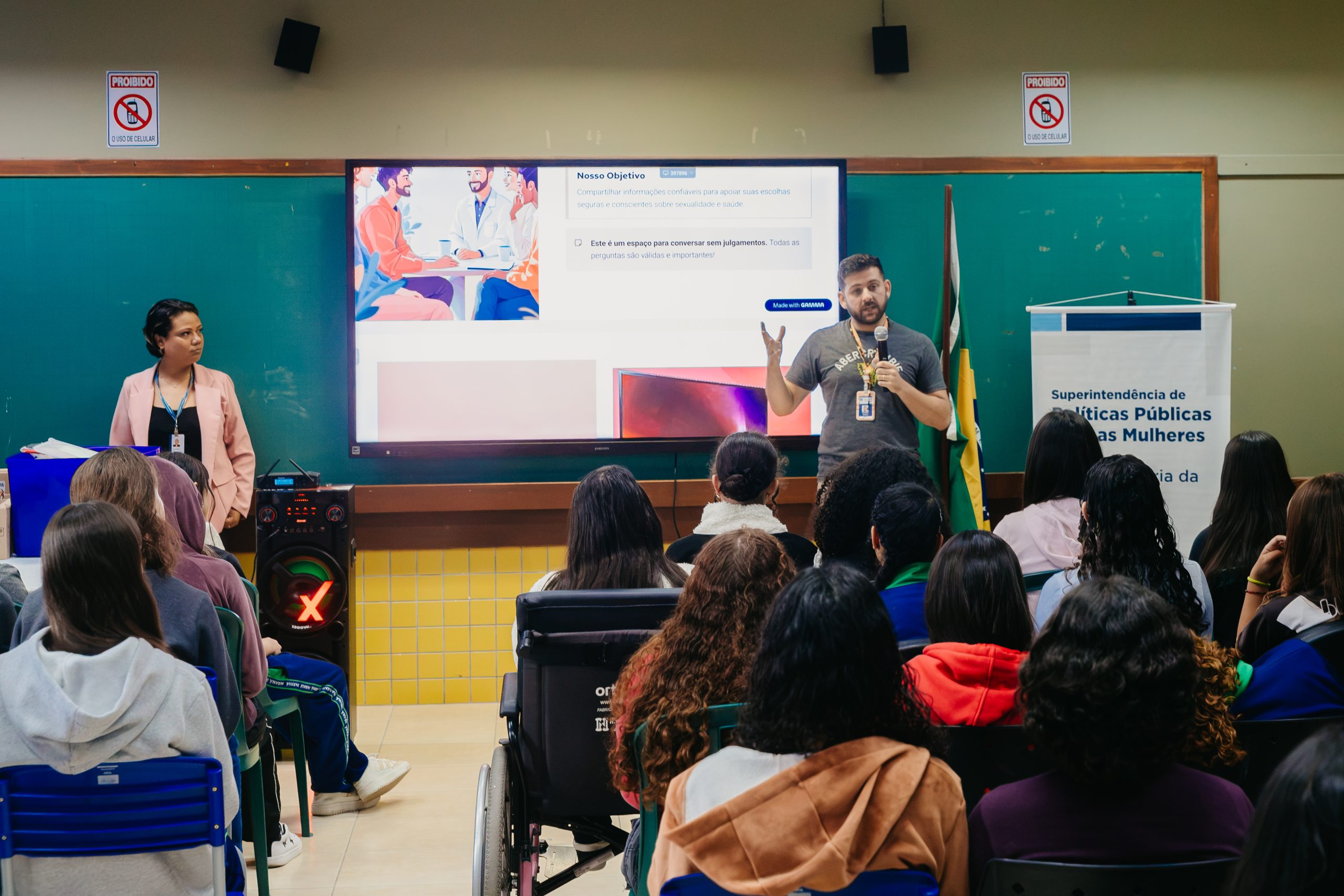 São José dos Pinhais promove ação educativa sobre saúde feminina na adolescência