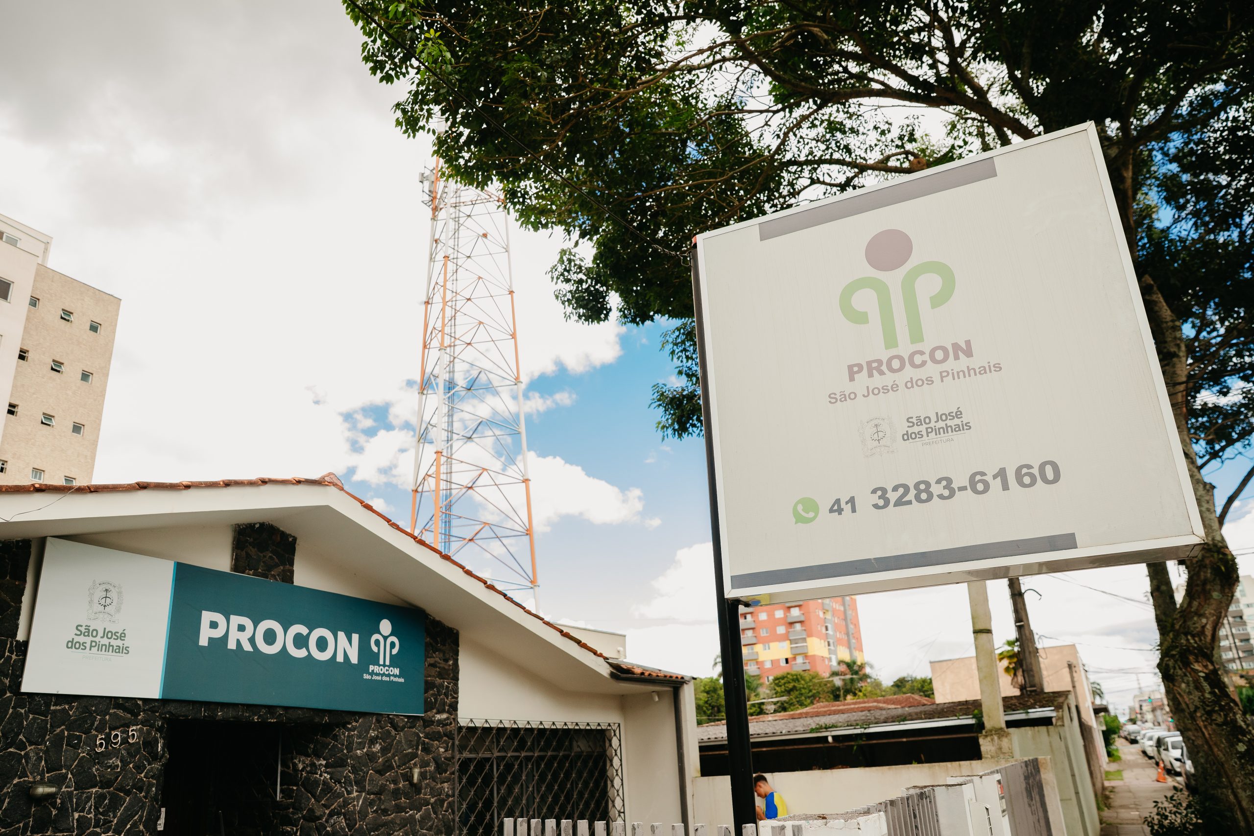 Procon de São José dos Pinhais suspende atendimento telefônico temporariamente