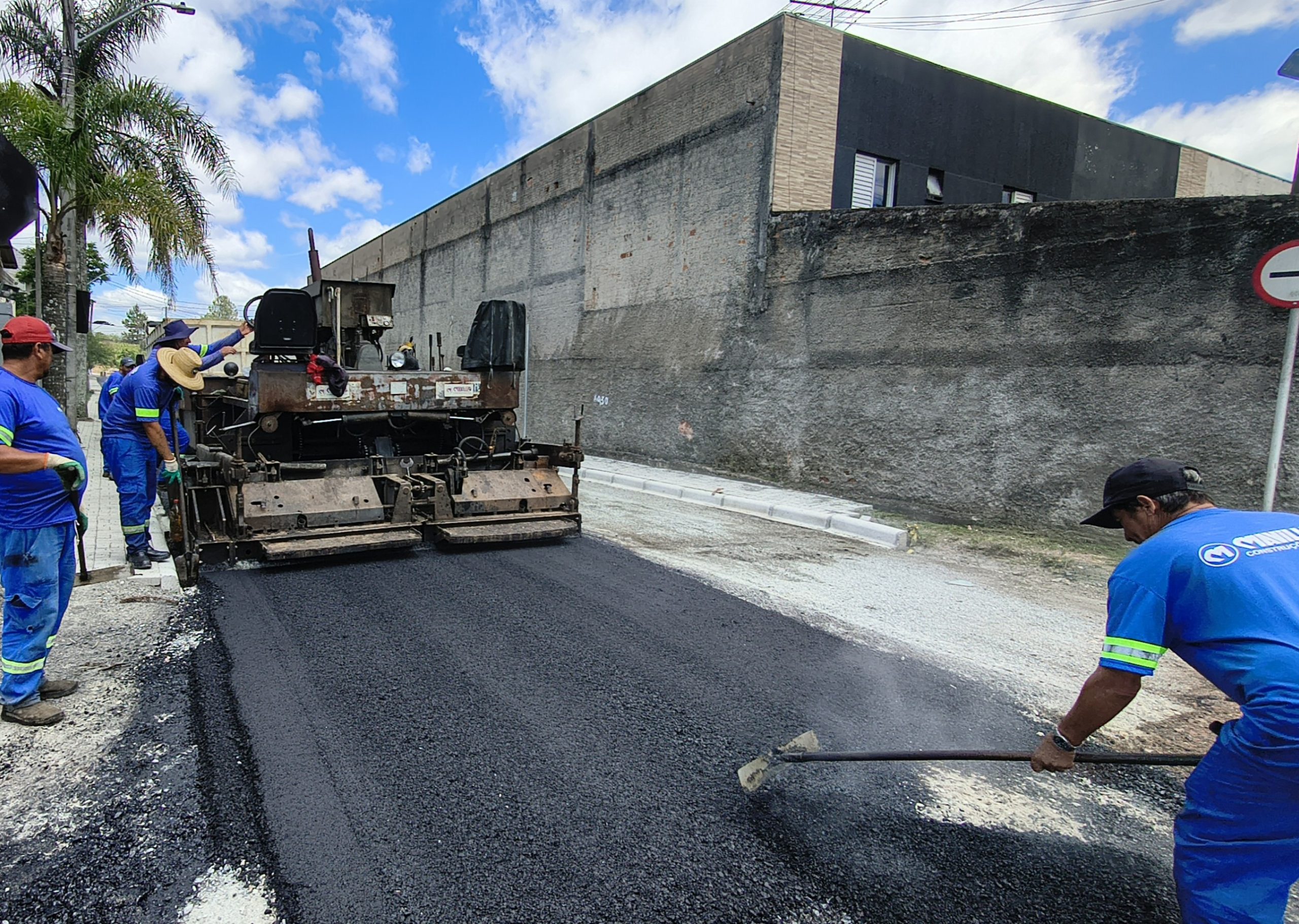 São José dos Pinhais finaliza obra de drenagem na Rua Benedito Afonso Camargo