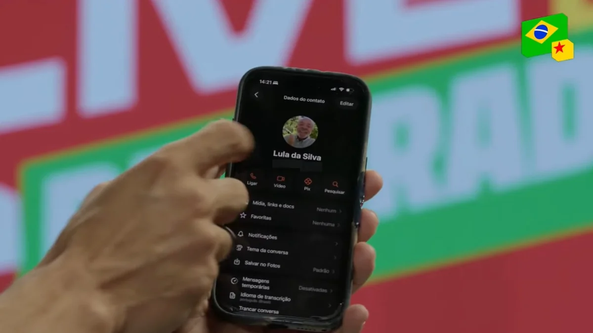 Janones expõe número atribuído a Lula durante live de 24 horas