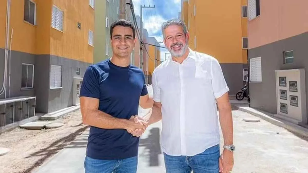 JHC e Arthur Lira respondem ação no TRE-AL por suposto caixa 2 em pesquisas eleitorais
