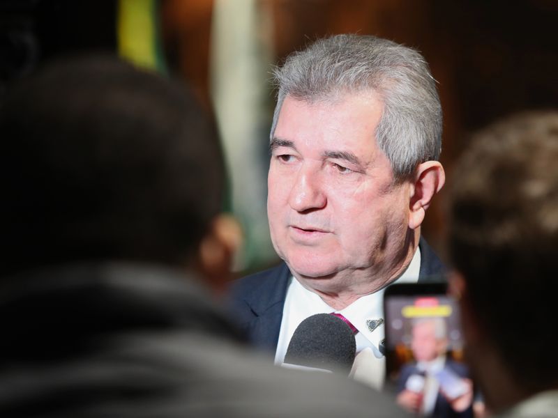 Deputado Bazana oferece suporte técnico a APAEs no Paraná para Pronas/PCD