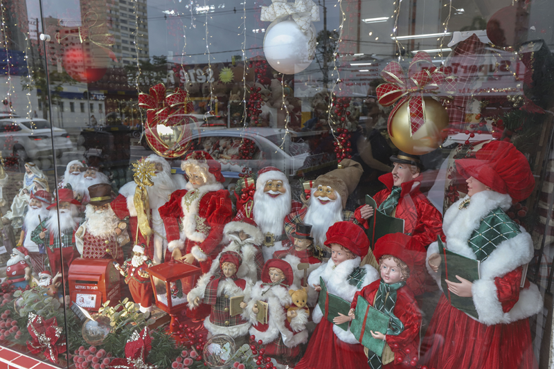 Concurso premia melhores decorações natalinas no Centro de Curitiba
