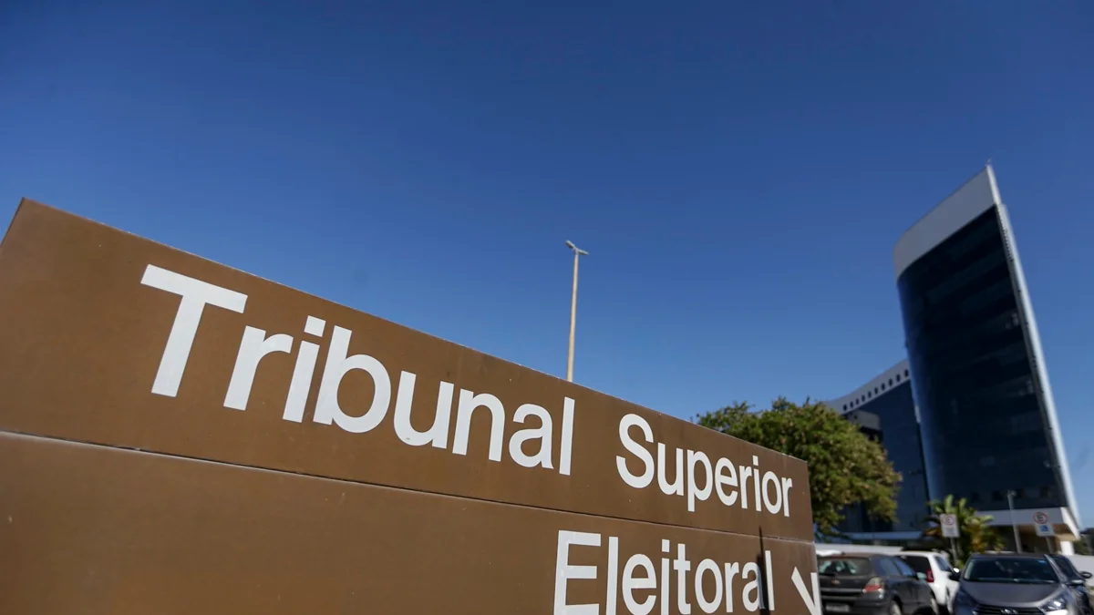 TSE atualiza sistema e esclarece mensagem sobre status de votação