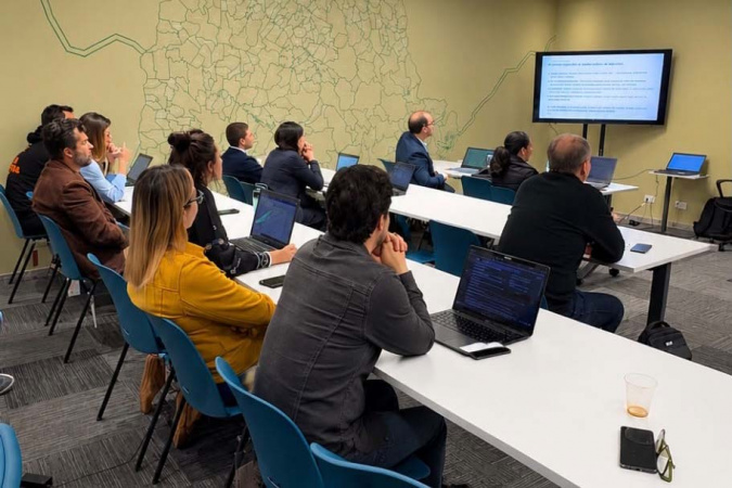 Hub GovTech Paraná acelera 65 startups para inovação no setor público
